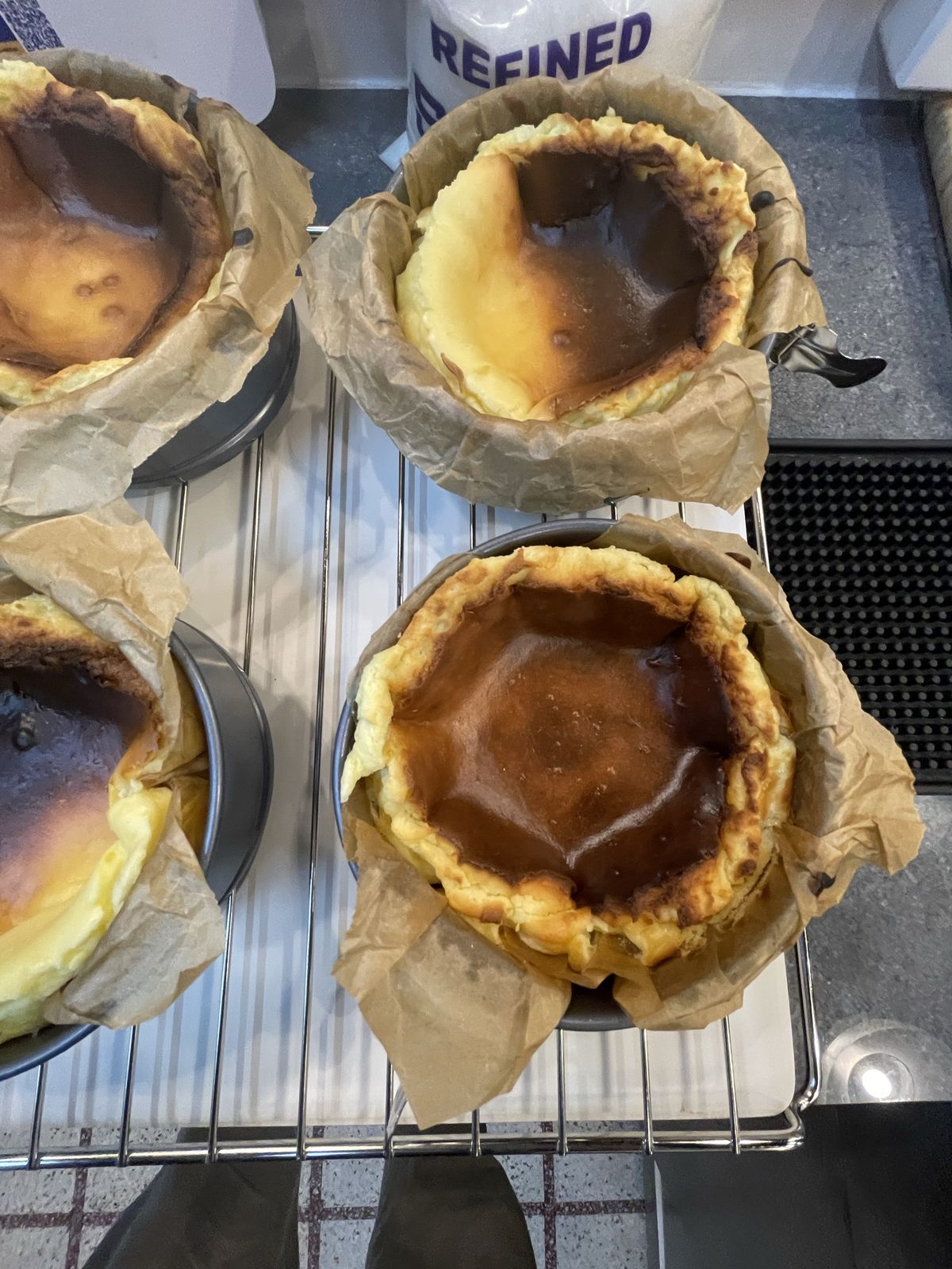 Basque burnt cheesecakes, by Chef Moreno Benigno