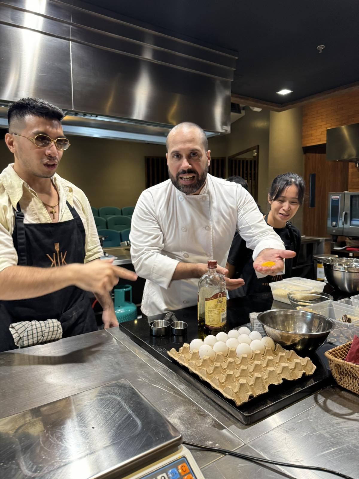 Chef Moreno Benigno in a cooking class with film director Christian Paolo Lat